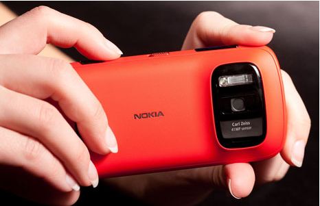 Nokia: technologie PureView dostupná v budoucnu i pro Windows Phone 7