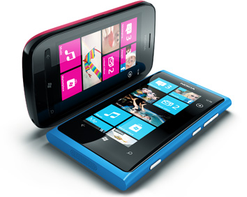 Podívejte se, jak natáčí video smartphony Nokia Lumia 800 a 710