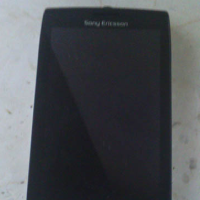 Sony Ericsson Julie: prototyp Windows Phone 7 s QWERTY klávesnicí je na prodej