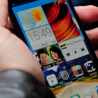 China telecoms Huawei smartphone Ascend P2