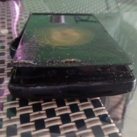OnePlus-One-unit-allegedly-explodes-while-charging