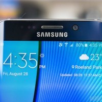 Samsung-Galaxy-S6-Edge-15-300×200