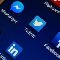 Facebook-Messenger-Twitter