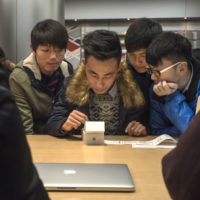 Apple prohrál soud o značku iPhone v Číně