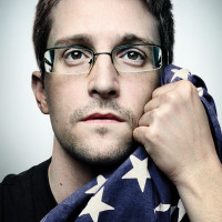 1D274906559379-today-snowden-wired-cover-tease-200×200