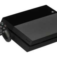 1920px-PS4-Console-wDS4
