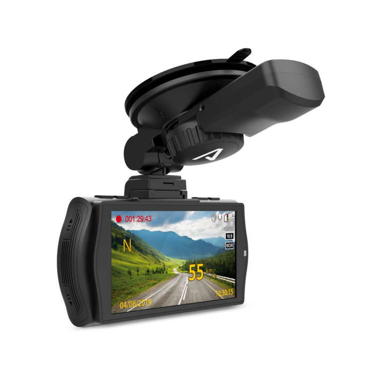 Autokamera Lamax C9: detailní 2K rozlišení a nigh mode